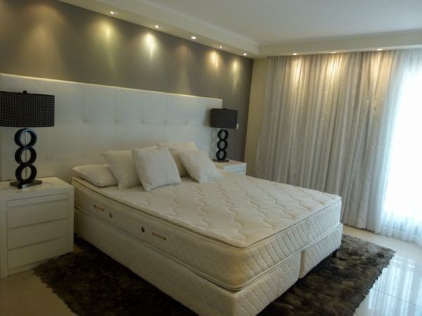 Lujoso departamento en edificio de categoría en 1º fila.